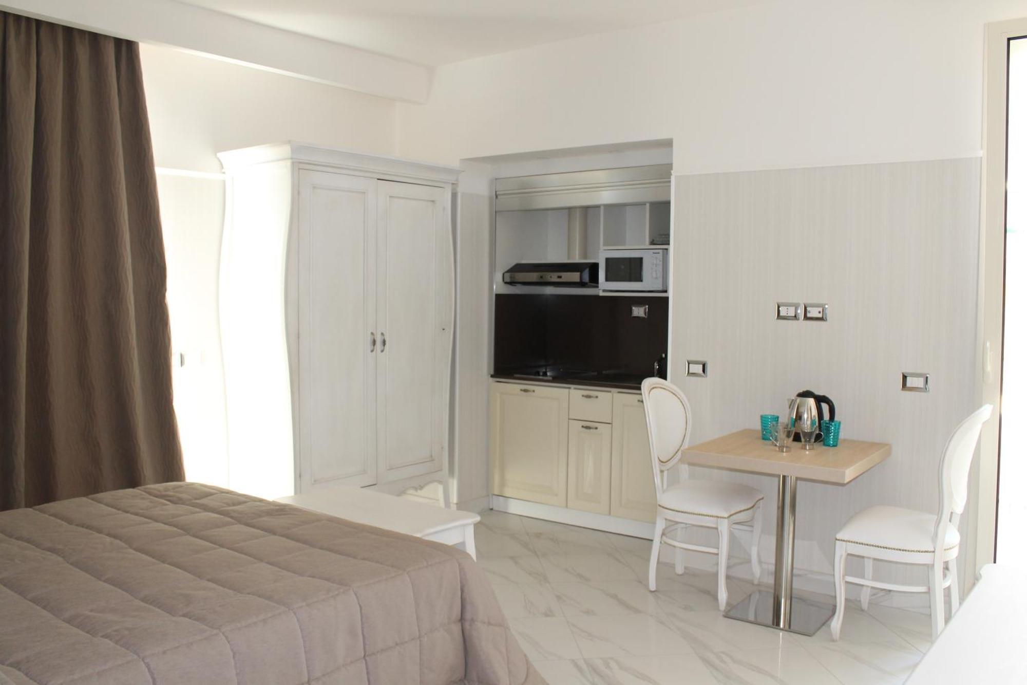 Hotel Residence Villa Del Mare Rimini Kültér fotó