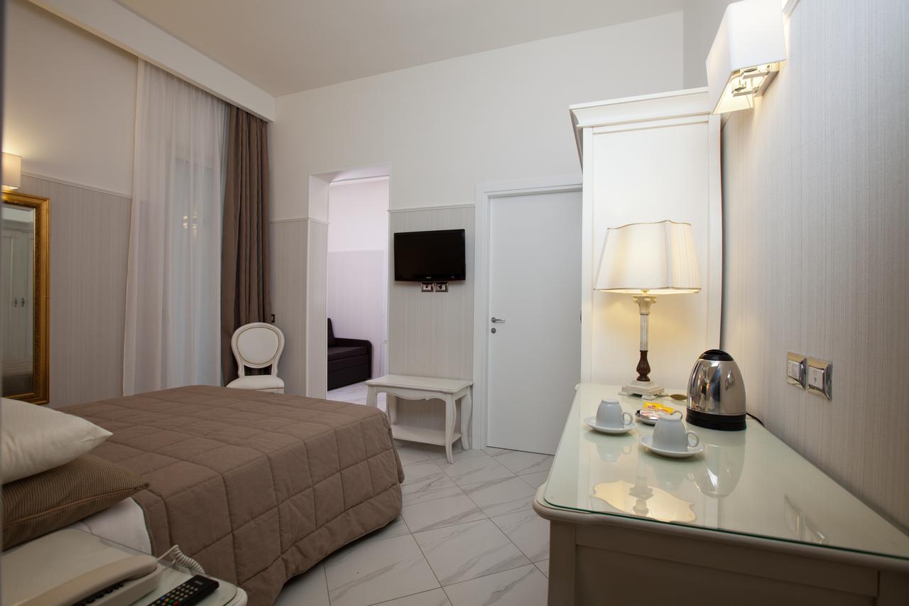 Hotel Residence Villa Del Mare Rimini Kültér fotó